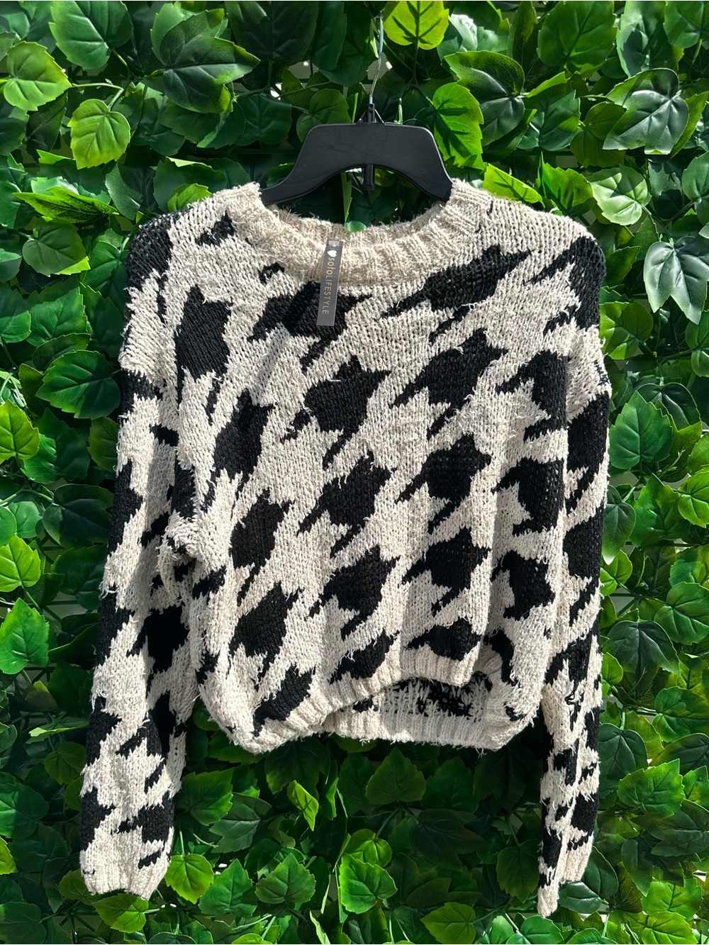 HYFVE Black & Cream Houndstooth Crewneck Sweater